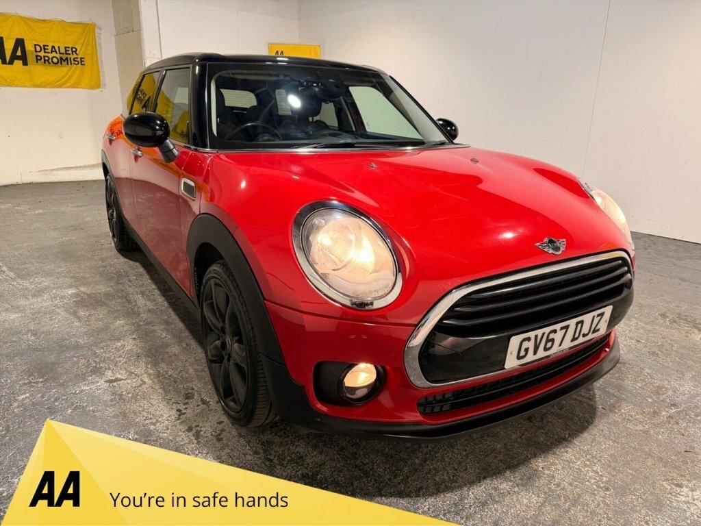 Mini Clubman 1.5L Cooper Red