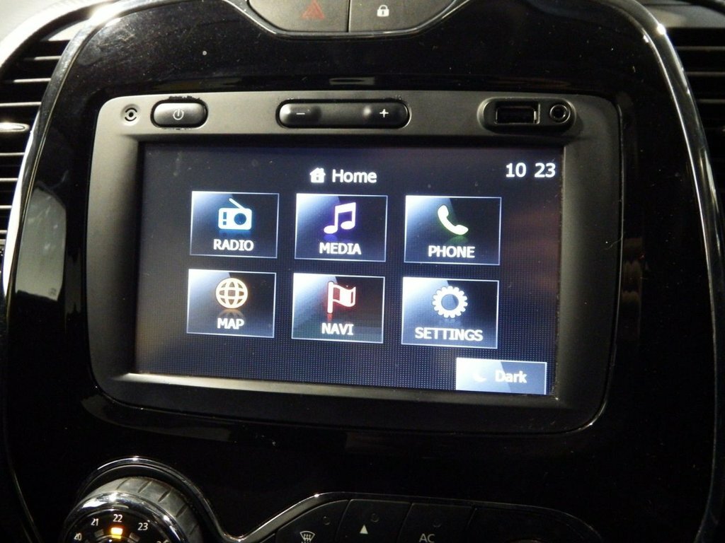 Renault Captur Dynamique S Medianav SP15WJG Black #4