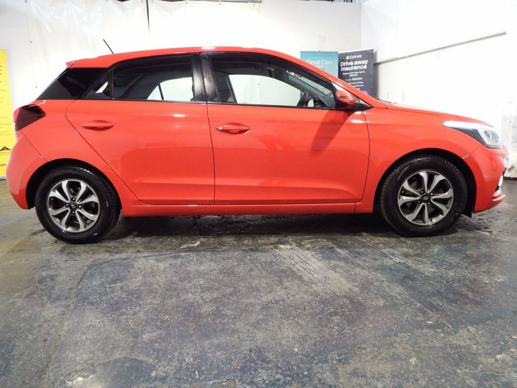 Hyundai I20 1.2L Se Launch Edition VO68VEB Red #4
