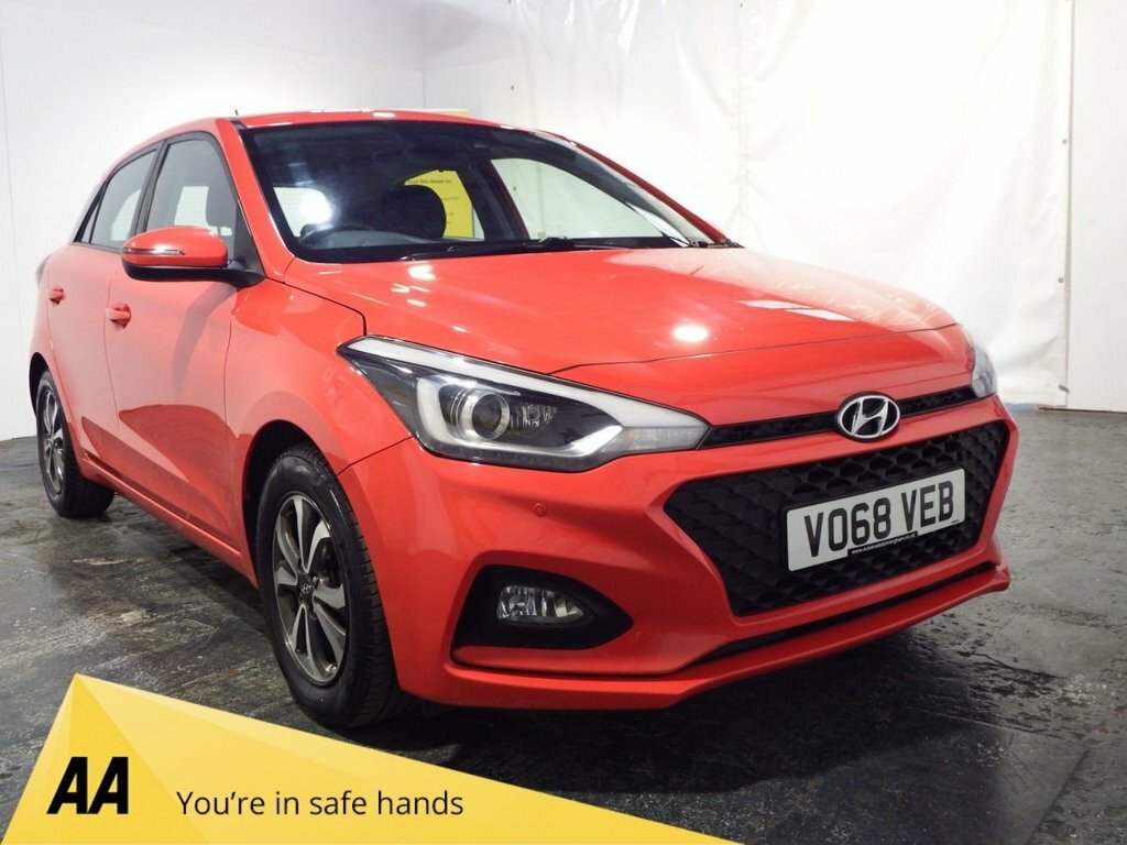 Hyundai I20 1.2L Se Launch Edition Red