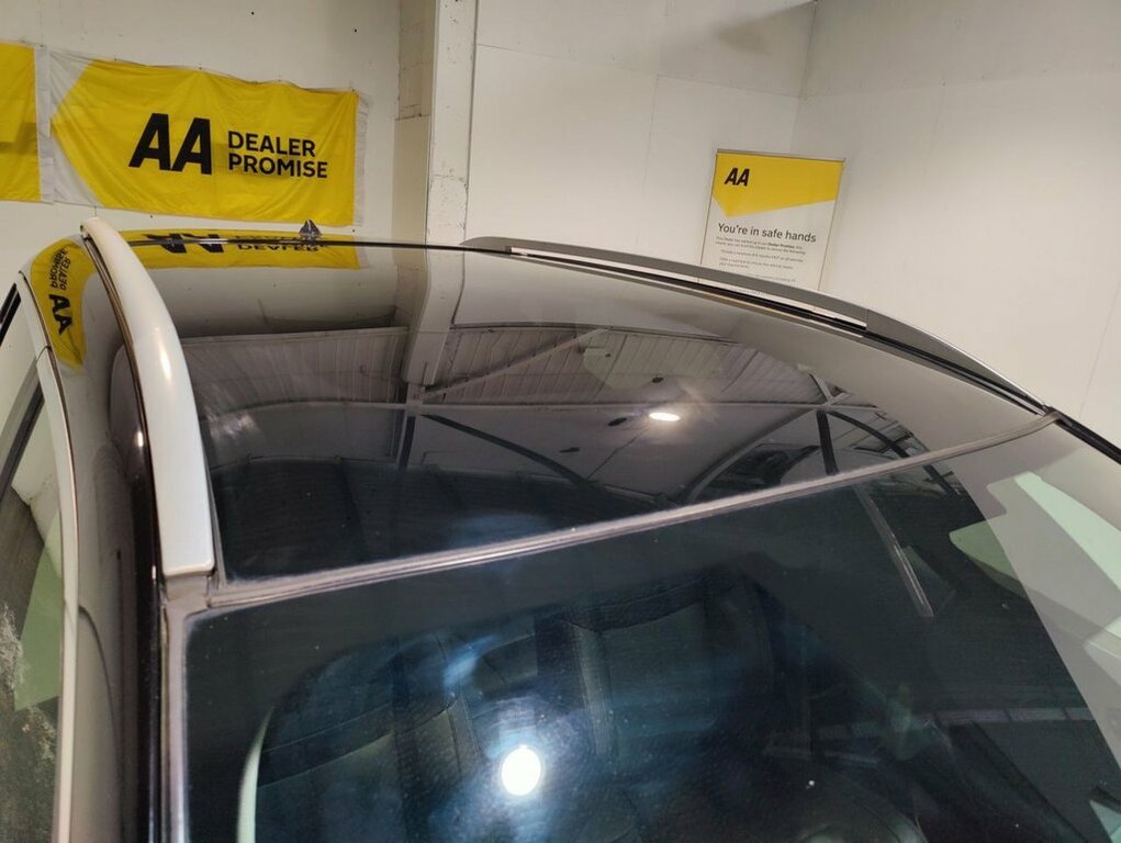 Nissan Qashqai 1.6L Tekna BF63ZLX Black #4
