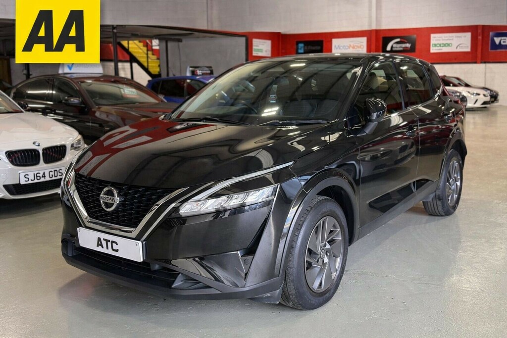 Nissan Qashqai Suv 1.3 Dig-t Mhev Acenta Premium 2021 Black