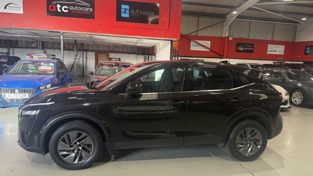 Nissan Qashqai Suv 1.3 Dig-t Mhev Acenta Premium 2021 DV71AAZ Black #4