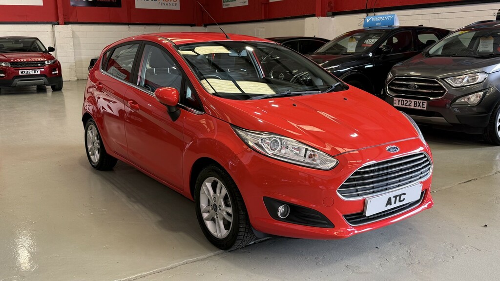 Ford Fiesta Hatchback 1.0 T Ecoboost Zetec 2015 Red