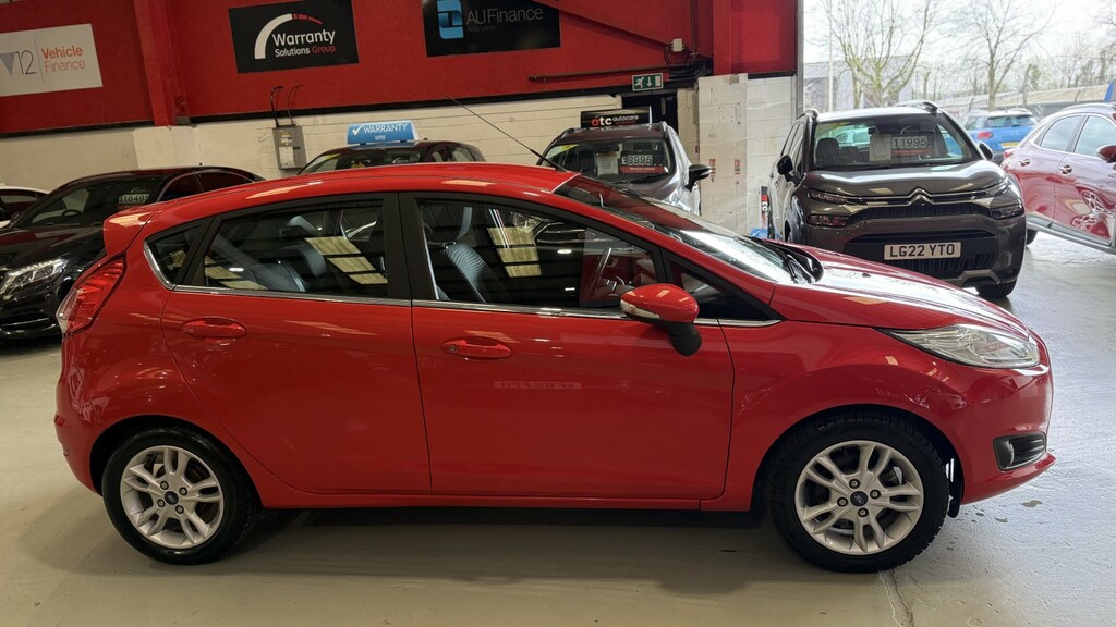 Ford Fiesta Hatchback 1.0 T Ecoboost Zetec 2015 SP65POJ Red #6