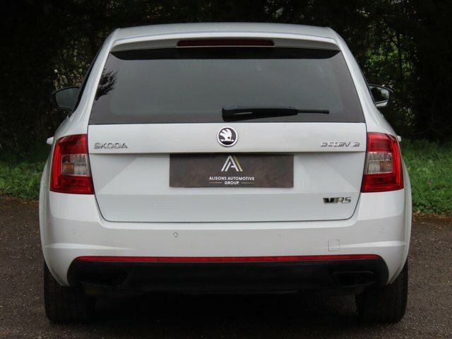 Skoda Octavia Manual SJ16NES White #6