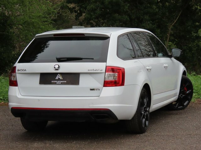 Skoda Octavia Manual SJ16NES White #5