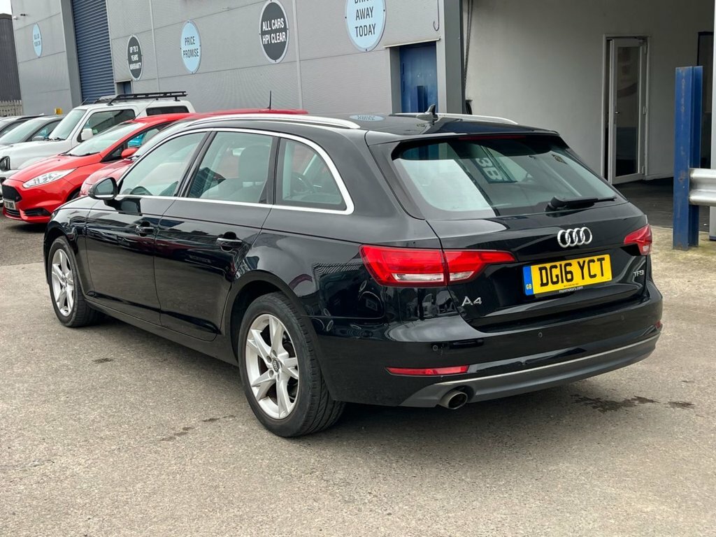Audi A4 Avant 1.4L Sport Black #4