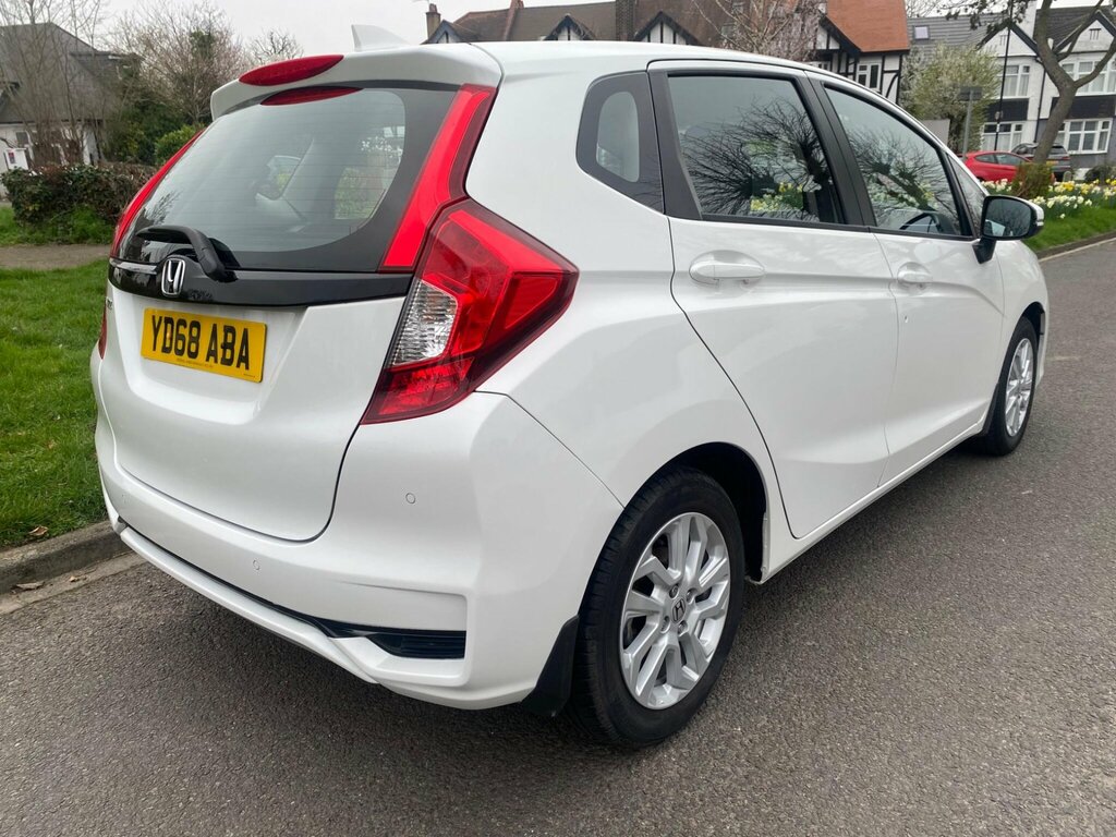 Honda Jazz 1.3 I-vtec Se Cvt Euro 6 Ss White #6