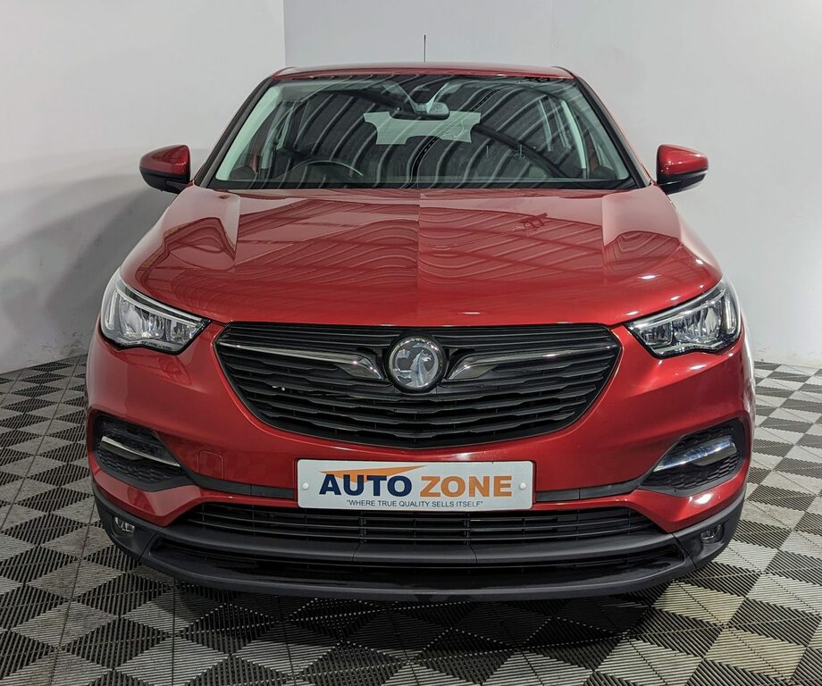 Vauxhall Grandland X 1.2 Turbo Se WHZ7236 Red #2