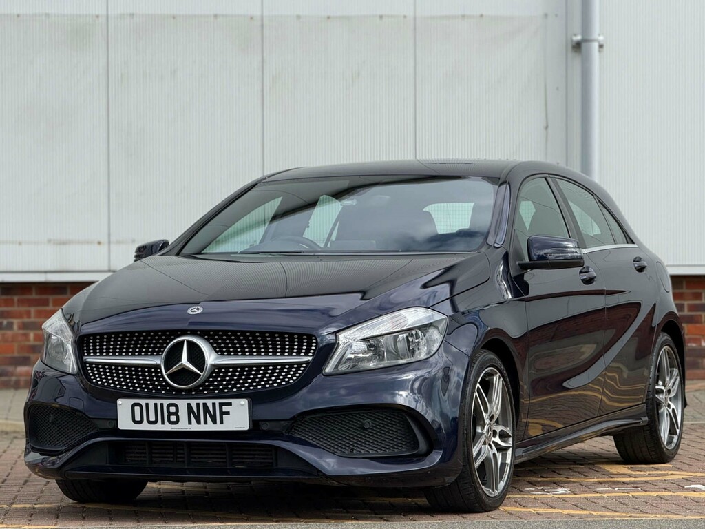 Mercedes-Benz A Class Amg Line OU18NNF Blue #3
