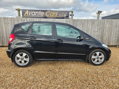 Mercedes-Benz A Class A180 Cdi Avantgarde SL11OPG Black #2
