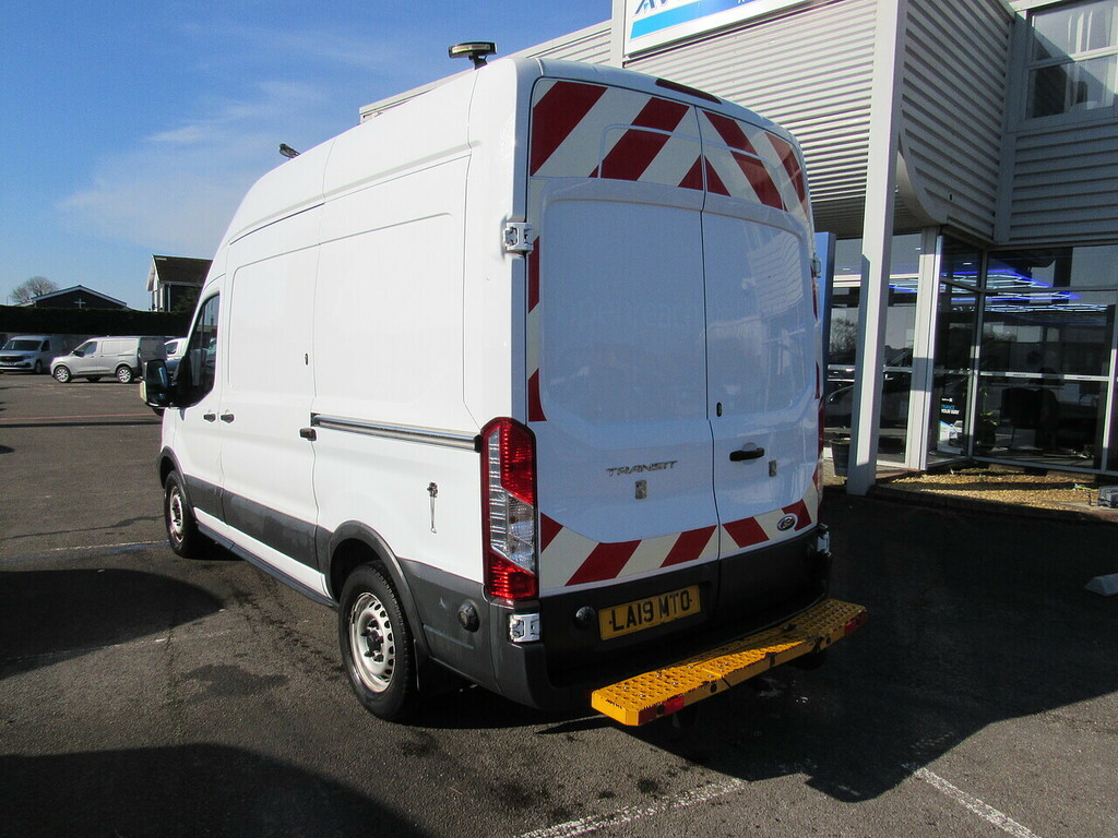 Ford Transit Custom 2.0 350 Ecoblue Panel Van Fwd L2 LA19MTO White #2