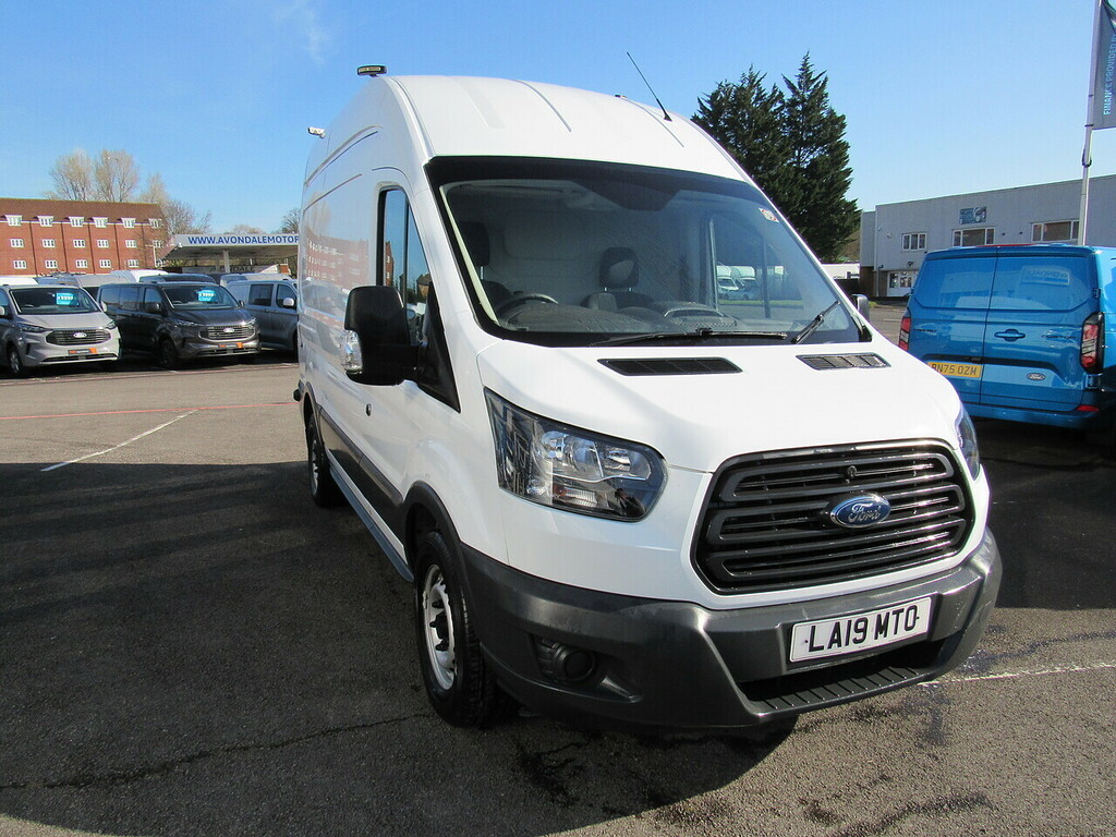 Ford Transit Custom 2.0 350 Ecoblue Panel Van Fwd L2 LA19MTO White #4