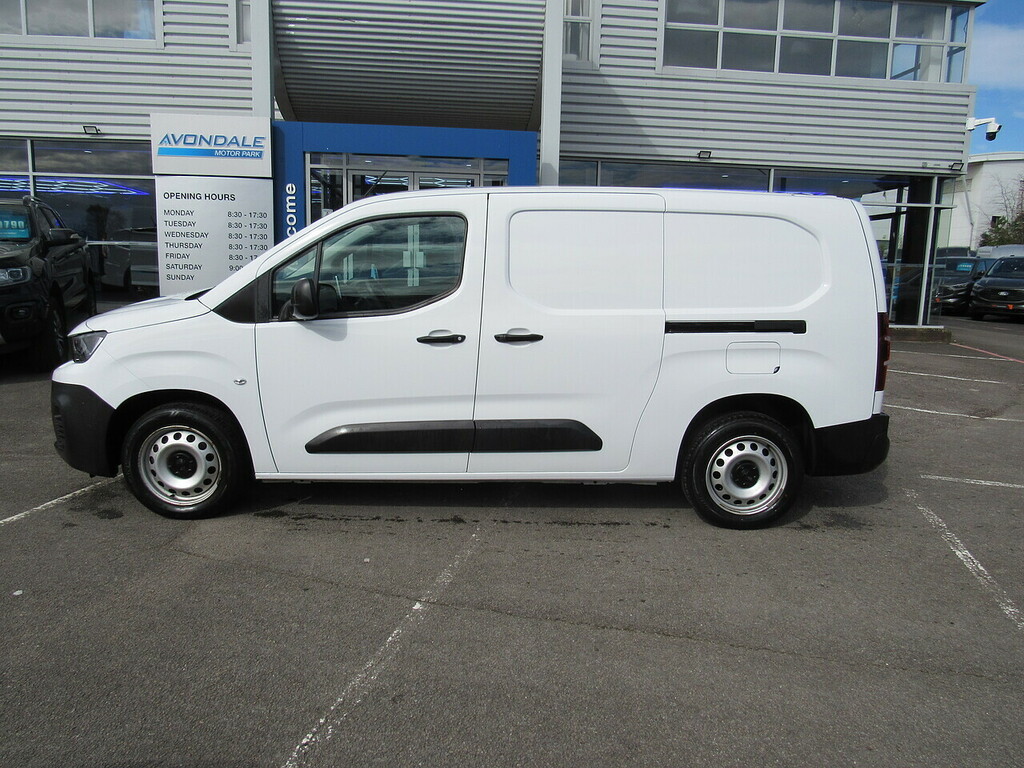Peugeot Partner Bluehdi 950 Professional Premium L2 Lwb Euro 6 W CF23AAJ White #3