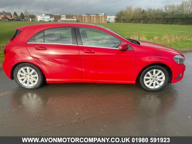 Mercedes-Benz A Class 1.6 A180 Se Hatchback 7G-dct HG64VYF Red #3