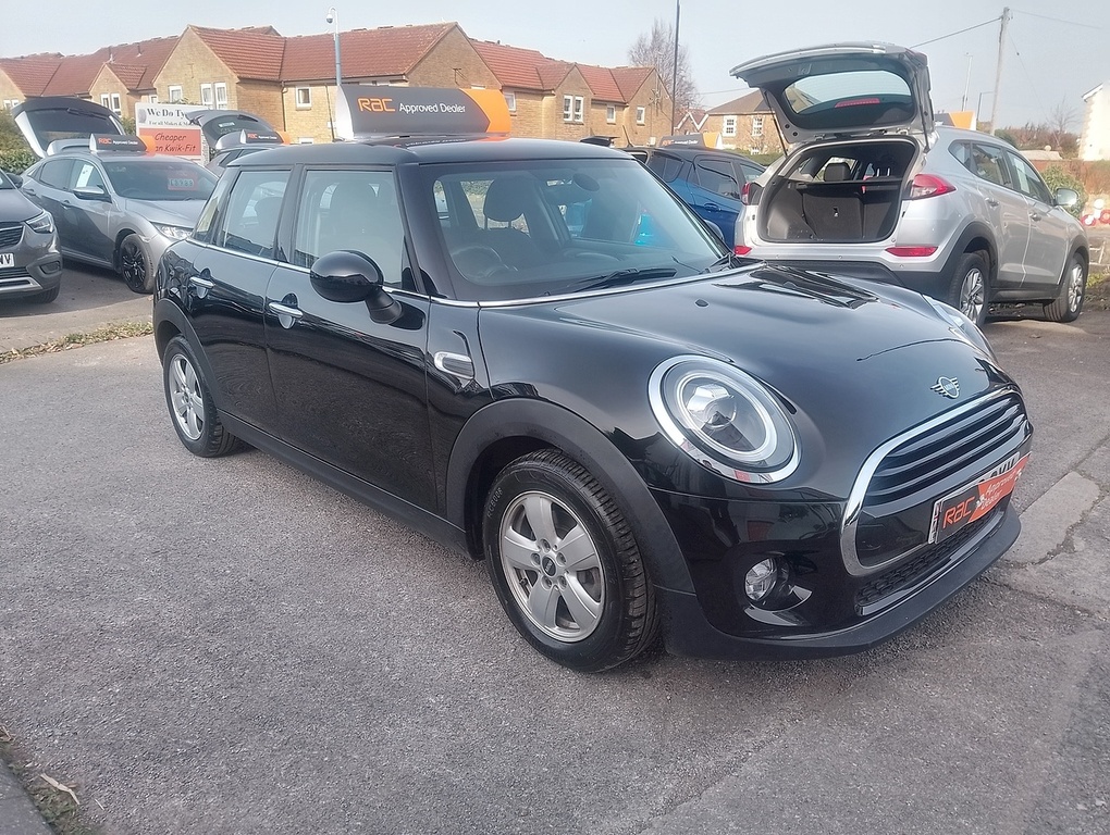 Mini Hatch Cooper Black #2