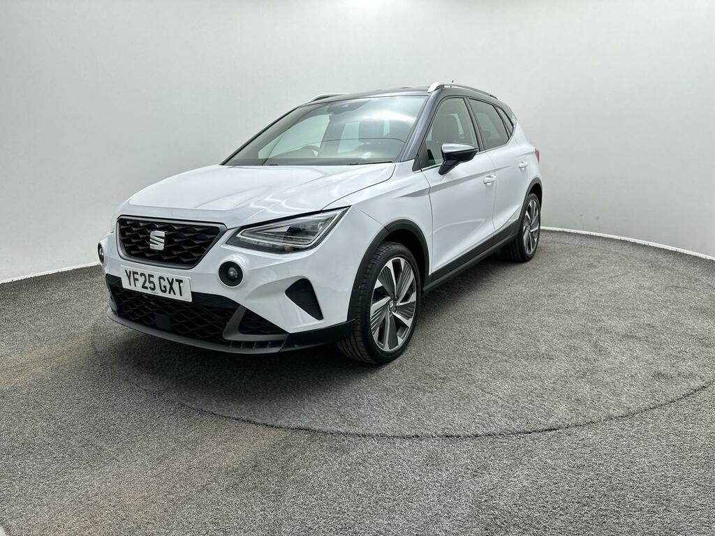 Seat Arona 1.0 Tsi 115 Fr Sport Dsg YF25GXT White #4
