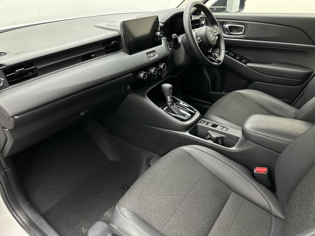 Honda Hr-V 1.5 Ehev Advance Cvt OU22XJA White #3