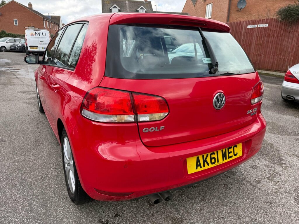 Volkswagen Golf 2.0 Tdi Match Euro 5 AK61WEC Red #4