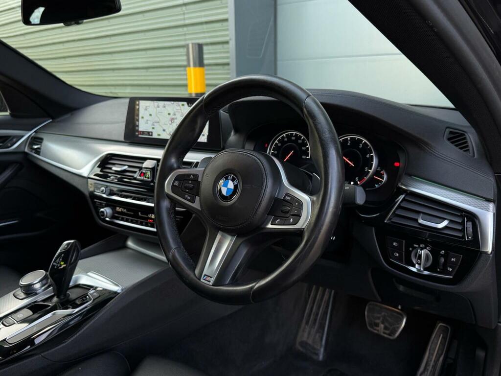 BMW 5 Series Saloon 2.0 520D M Sport Euro 6 Ss 201 WG18KNC Black #2