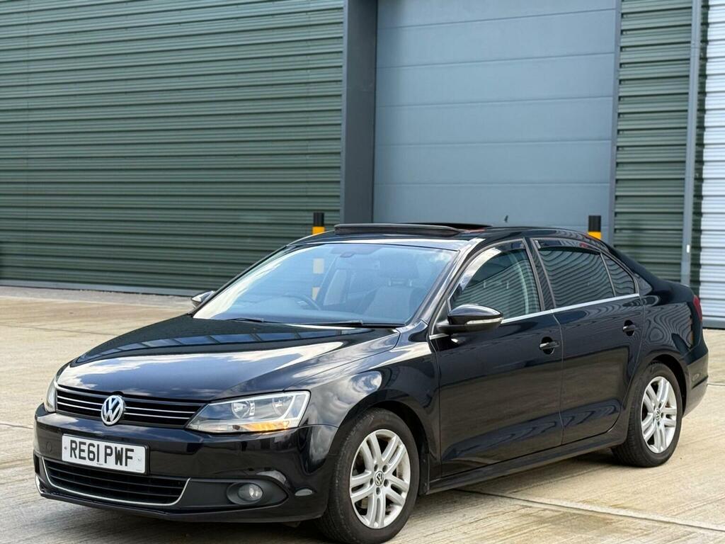 Volkswagen Jetta Saloon 1.6 Tdi Bluemotion Tech Sport Dsg Euro 5 S Black #6
