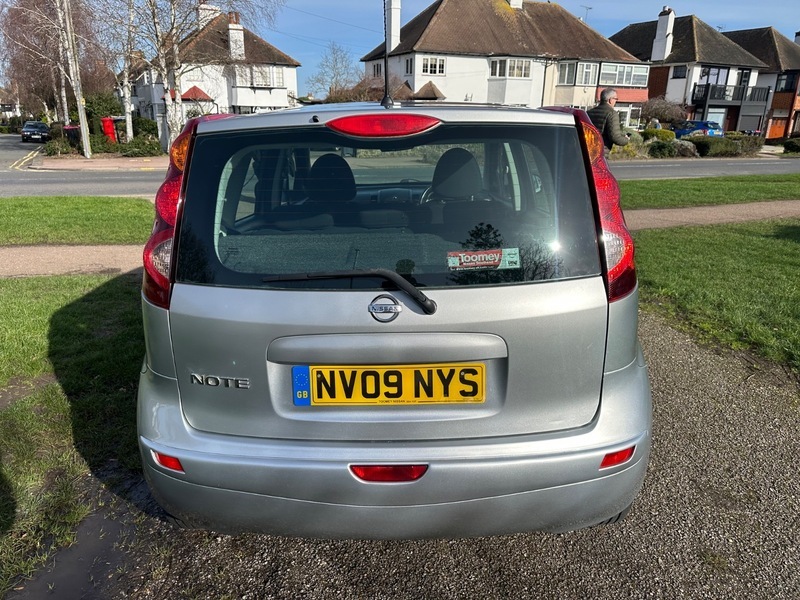 Nissan Note Acenta Silver #6