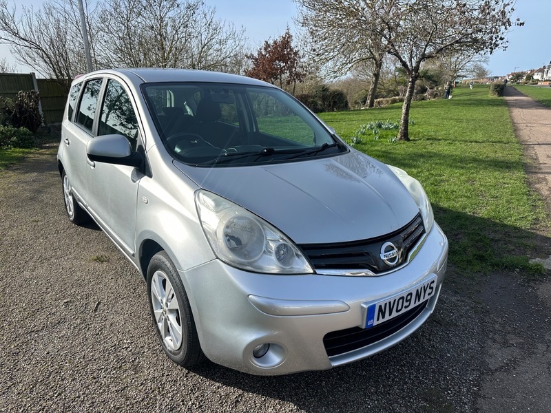 Nissan Note Acenta Silver #2