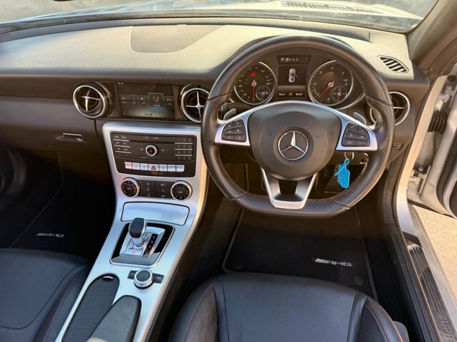 Mercedes-Benz SLC 2.1 Slc250d Amg White #35