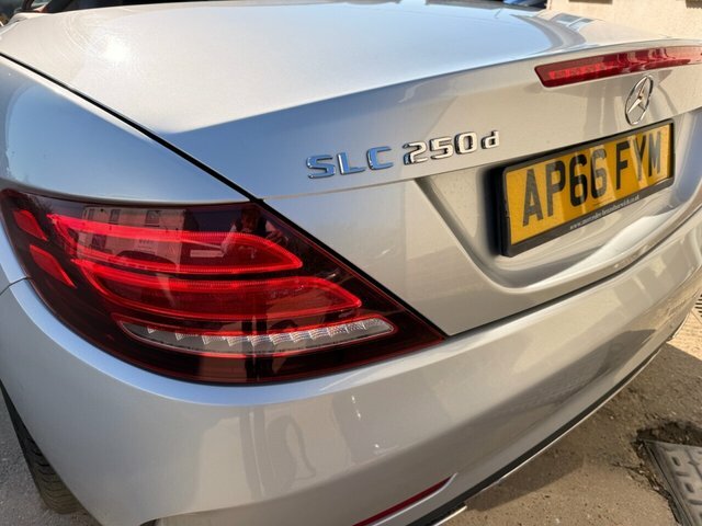 Mercedes-Benz SLC 2.1 Slc250d Amg White #28