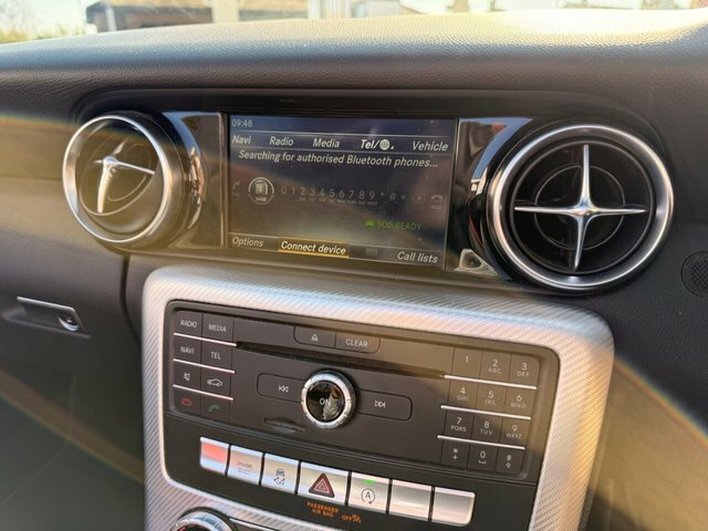 Mercedes-Benz SLC 2.1 Slc250d Amg White #40