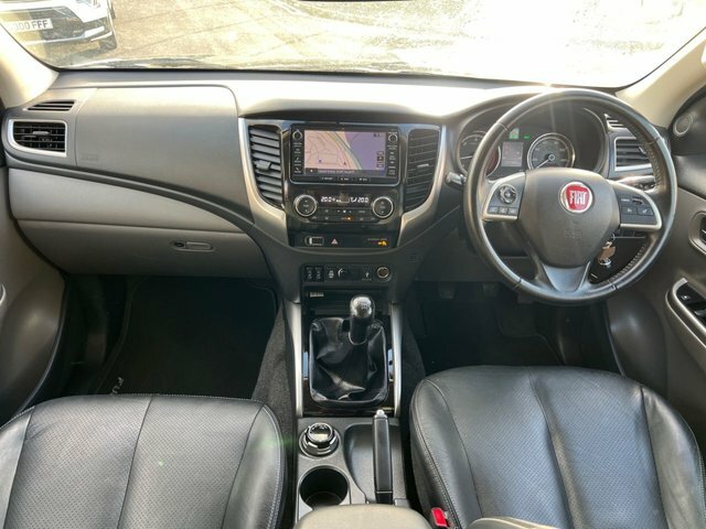 Fiat Fullback 2.4D Cross Pickup Double Cab 4Wd Black #3