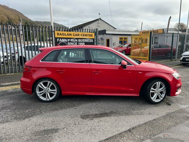 Audi A3 1.4 Tfsi Cod S Line Sportback Eu Red #2