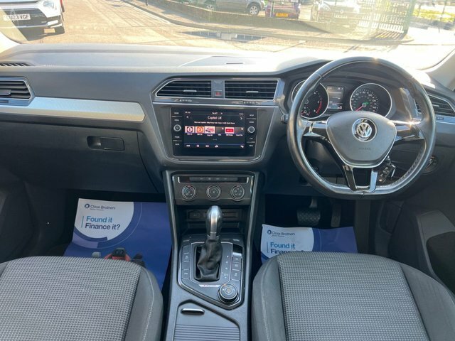 Volkswagen Tiguan 2.0 Tdi S Suv Dsg 4Motion Euro 6 S S WT17XLY White #3