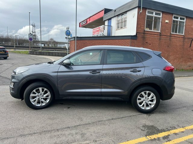 Hyundai Tucson 1.6 Gdi Se Nav Suv Euro 6 S S FL69RBY Grey #6
