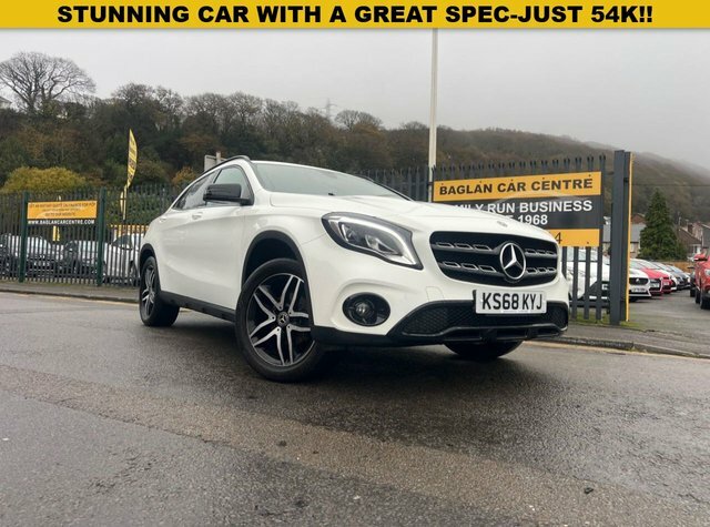 Mercedes-Benz GLA Class 1.6 Gla180 Urban Edition Suv Eur White