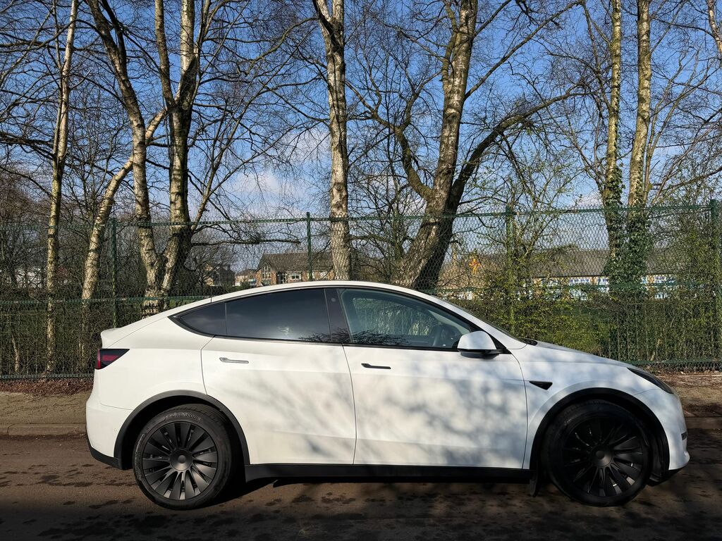 Tesla Model Y Dual Motor Long Range Suv 4Wde AF22OHG White #3