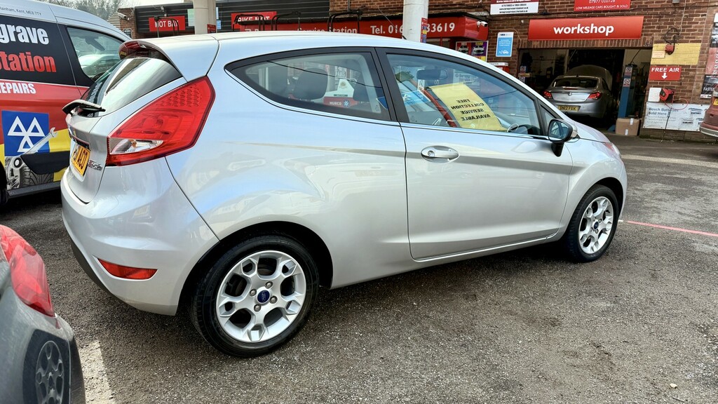 Ford Fiesta 1.2 Zetec 2012 Silver #3