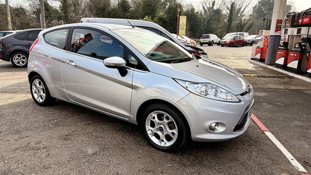 Ford Fiesta 1.2 Zetec 2012 Silver