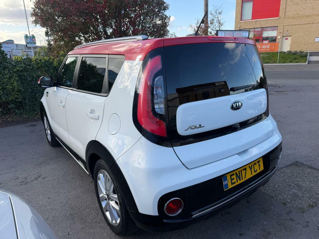 Kia Soul 1.6 Gdi 2 Euro 6 White #4