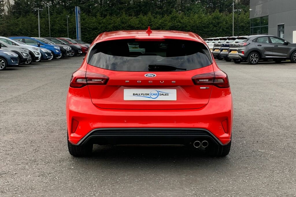 Ford Focus 1.0T 155Ps St-line Vignale In Race Red With 25K YGZ7478 Red #5