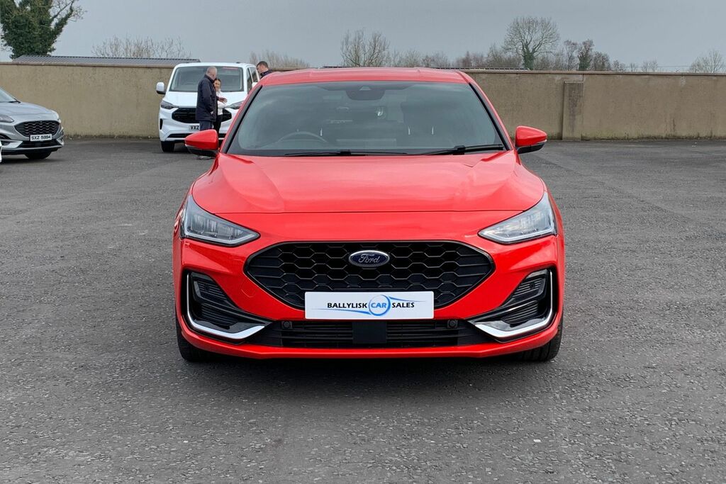 Ford Focus 1.0T 155Ps St-line Vignale In Race Red With 25K YGZ7478 Red #4