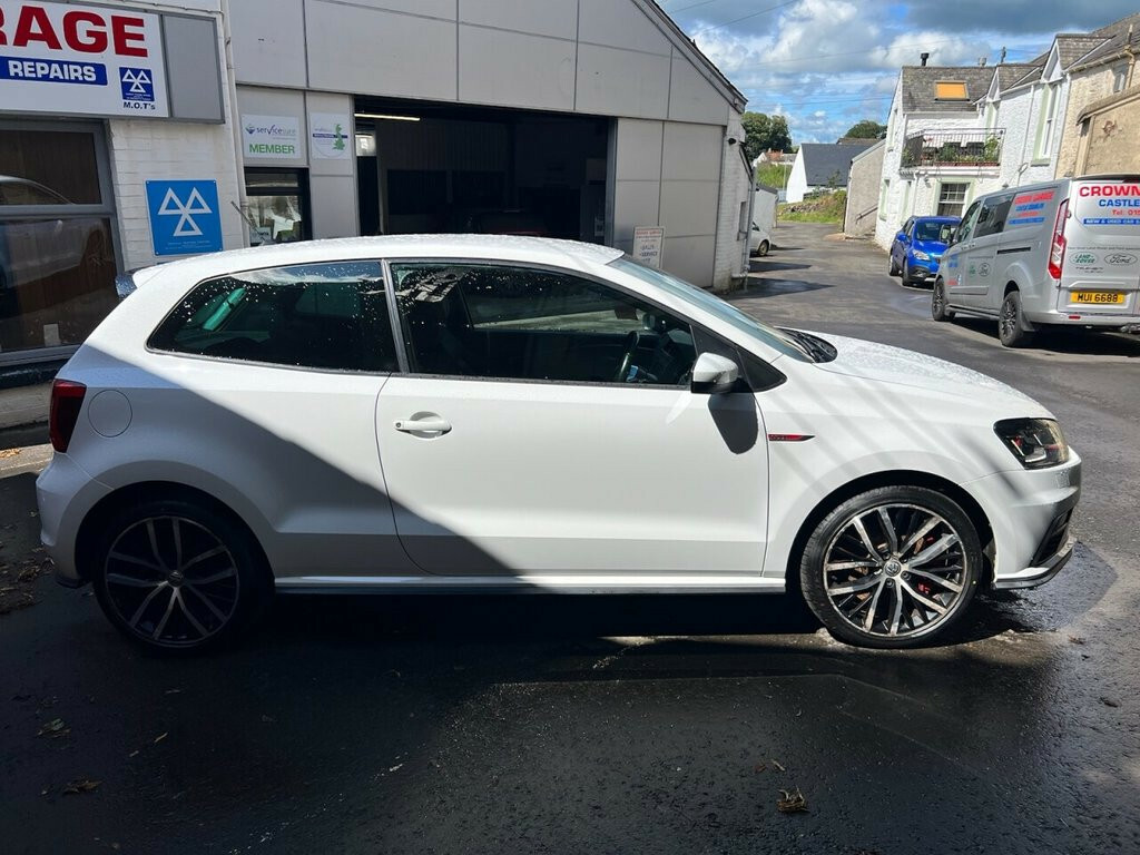 Volkswagen Polo Hatchback 1.8 Tsi Bluemotion Tech Gti 2017 NG66JEJ White #4