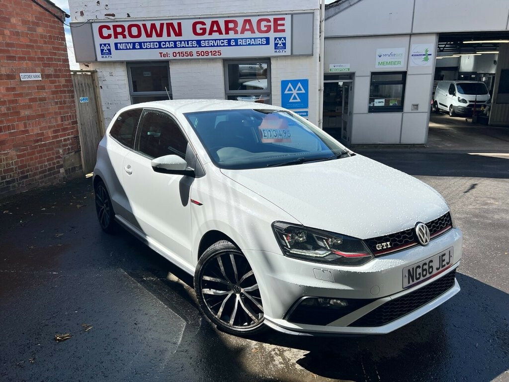 Volkswagen Polo Hatchback 1.8 Tsi Bluemotion Tech Gti 2017 NG66JEJ White #3
