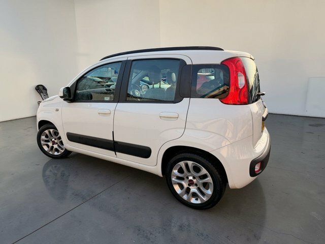 Fiat Panda 1.2 Lounge Hatchback YA64XGR White #5