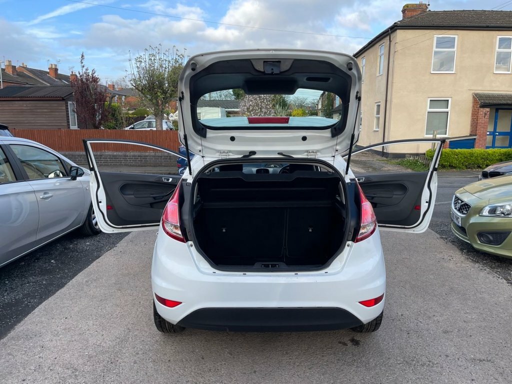 Ford Fiesta 1L Zetec KU64NFD White #3