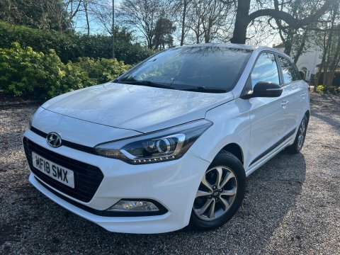 Hyundai I20 2018 18 1.2 White #3