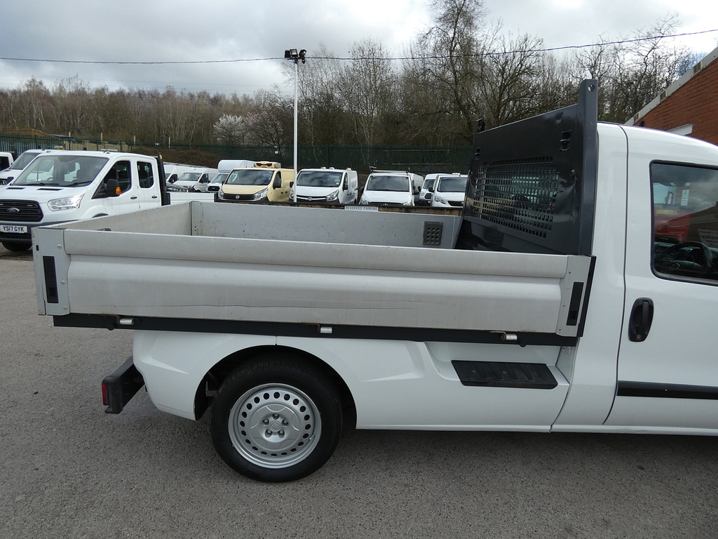 Fiat Doblo Workup Pickup 1.3 Multijet Only 67K U5111 White #6
