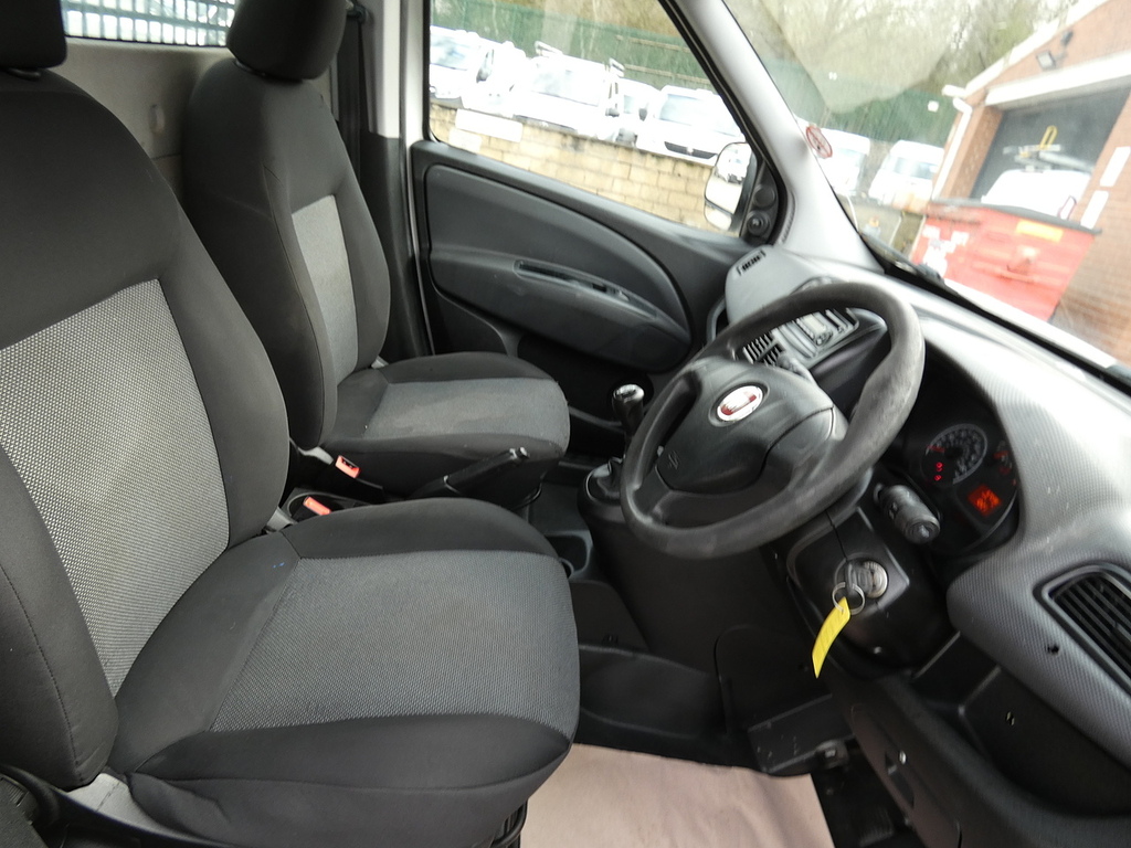 Fiat Doblo Workup Pickup 1.3 Multijet Only 67K U5111 White