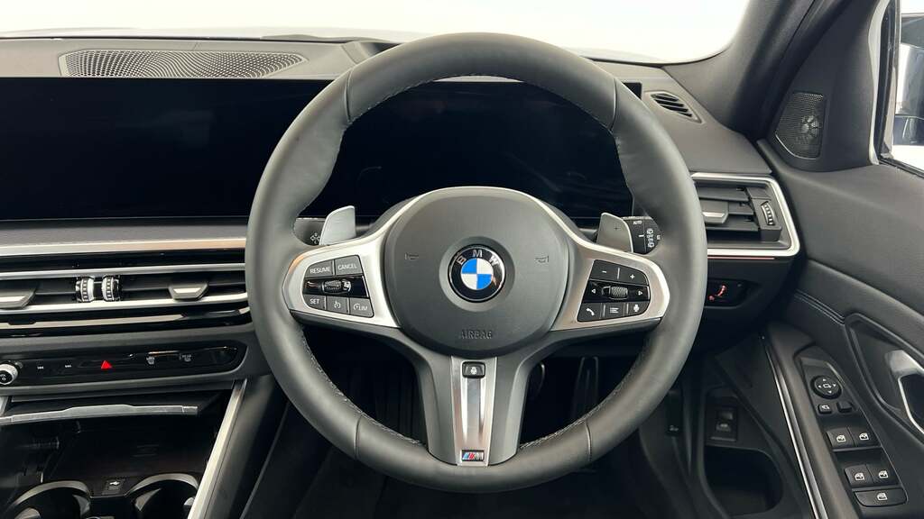 BMW 3 Series 3.0 M340d Mht Touring Hybrid Xdriv Blue #5